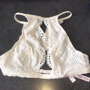 Victoria’s Secret Keyhole High Neck Bralette NWOT
